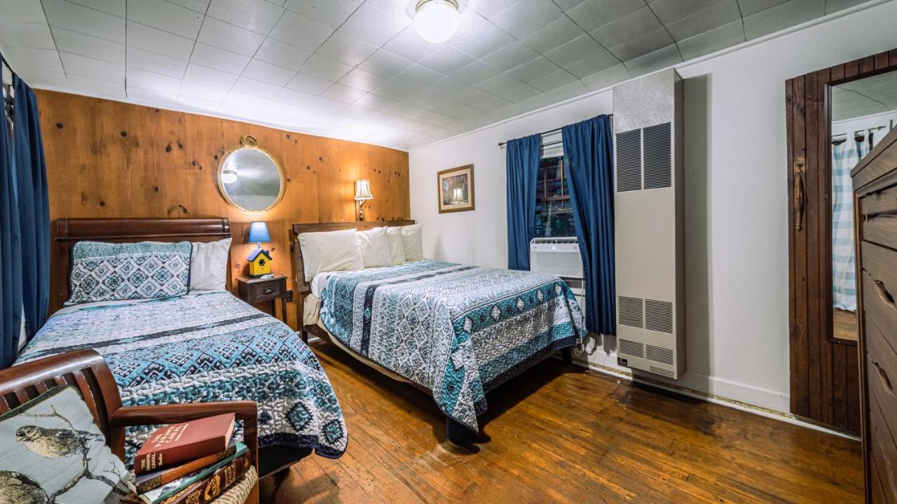 Log Cabin Motor Court Asheville Eksteriør bilde