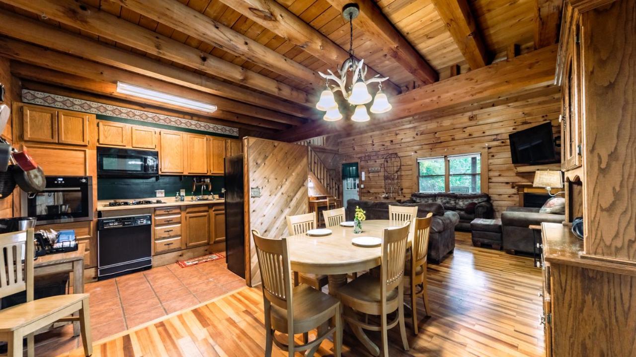 Log Cabin Motor Court Asheville Eksteriør bilde