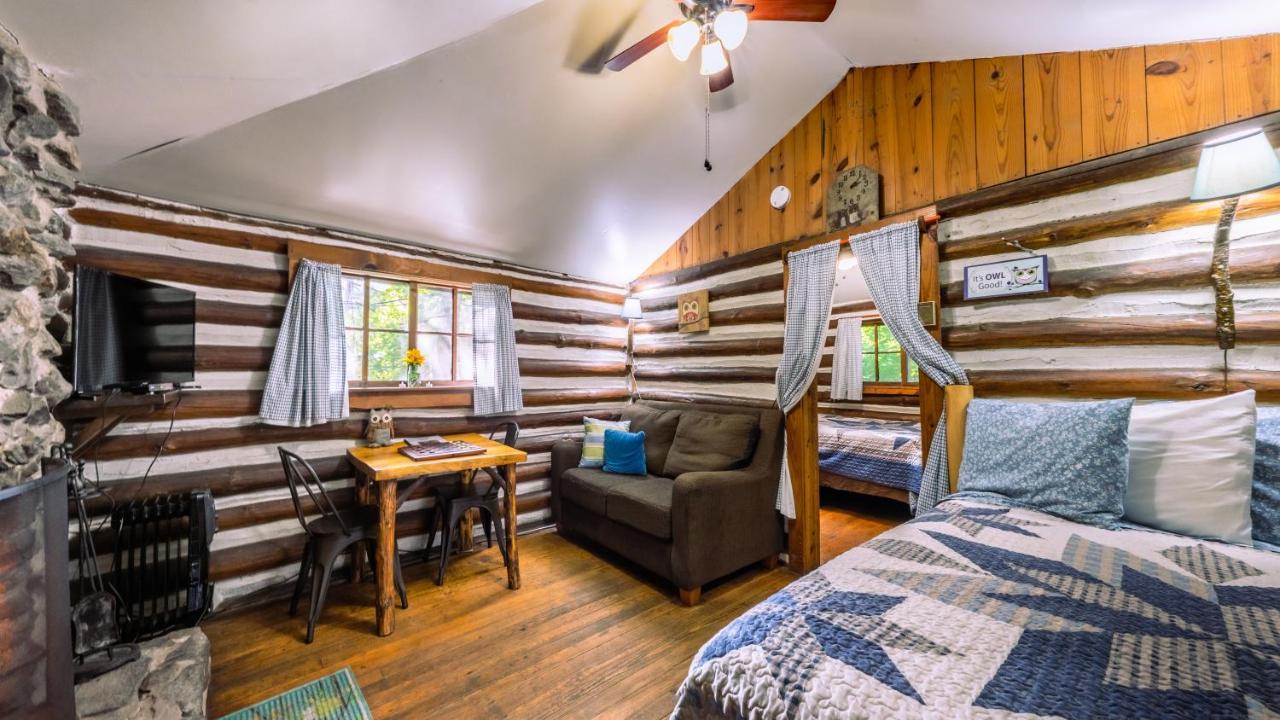 Log Cabin Motor Court Asheville Eksteriør bilde